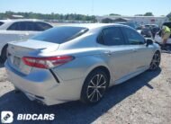 2018 II TOYOTA CAMRY SE