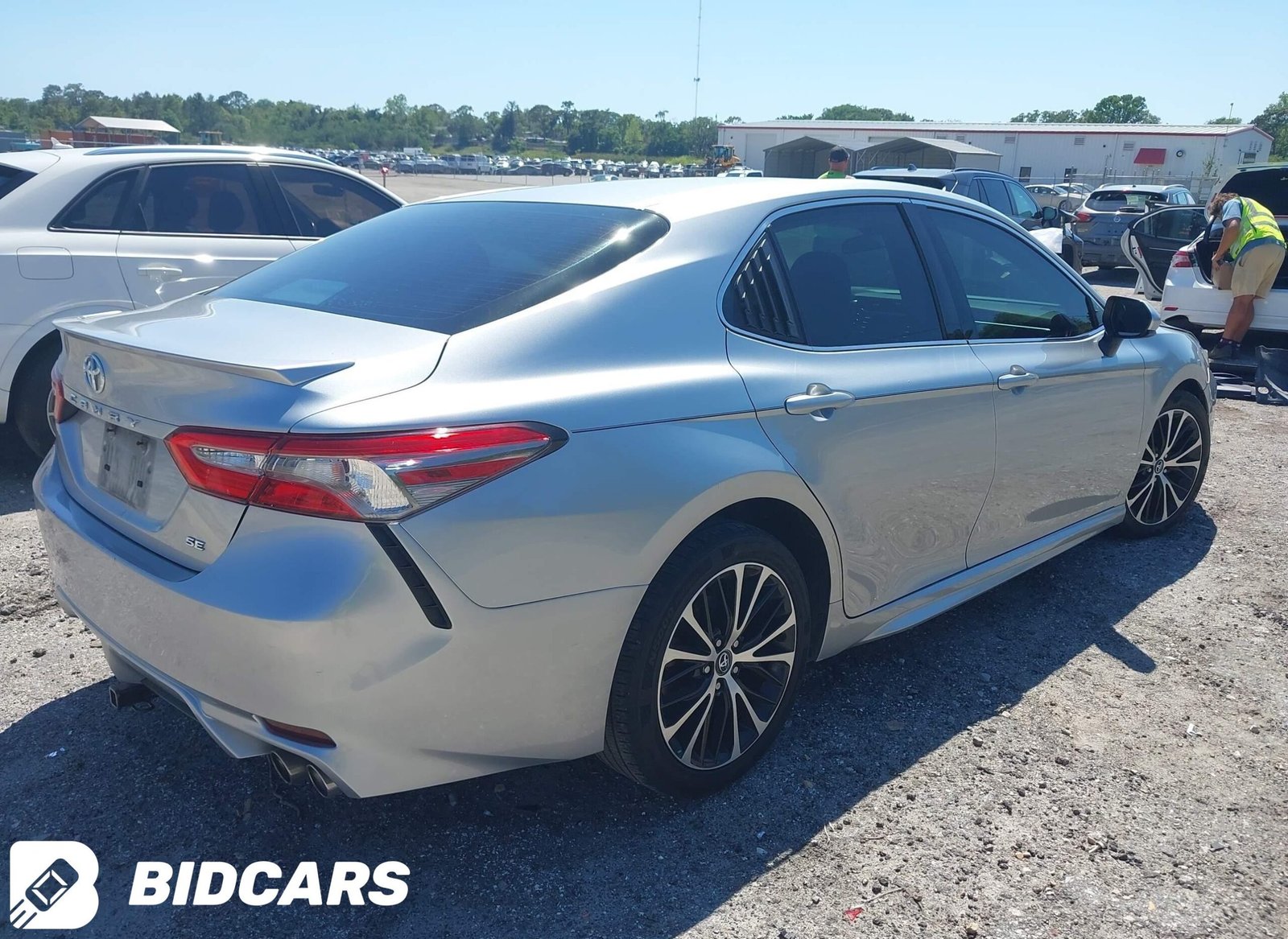 2018 II TOYOTA CAMRY SE