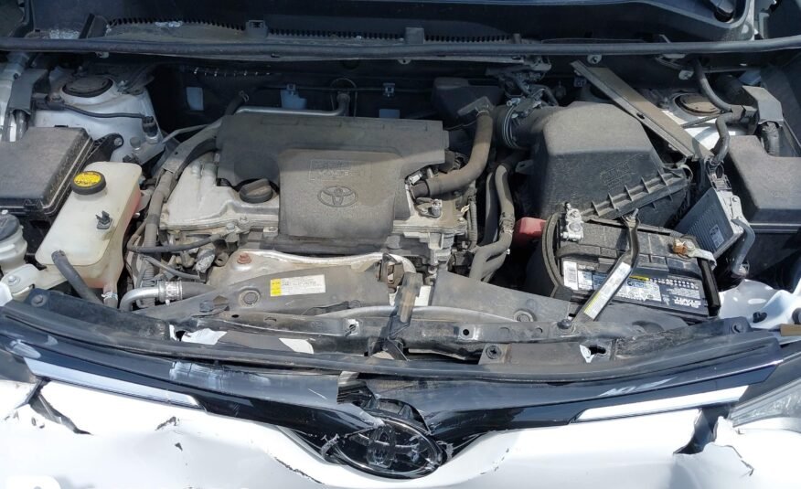 2018 II TOYOTA RAV4 LE