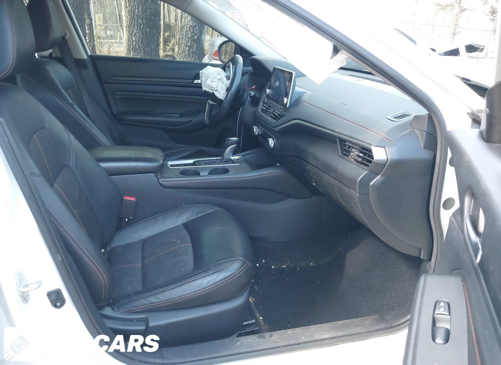 2019 II NISSAN ALTIMA SR