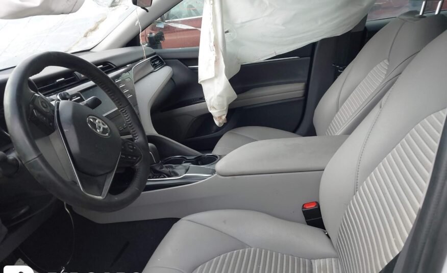 2019 II Toyota Camry SE