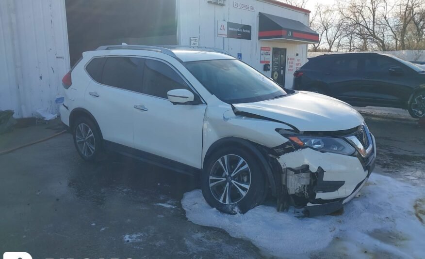 2020 II NISSAN ROGUE