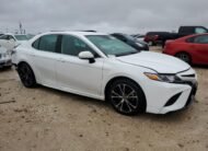 2020 II TOYOTA CAMRY SE