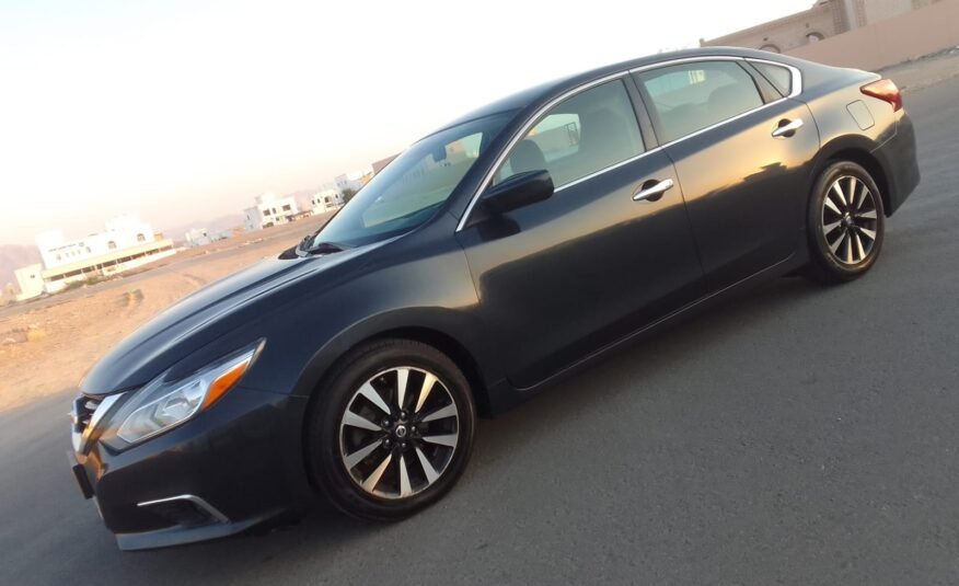 2018 Nissan Altima SV