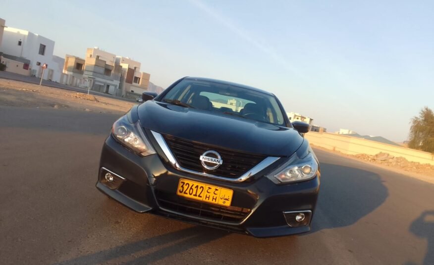 2018 Nissan Altima SV