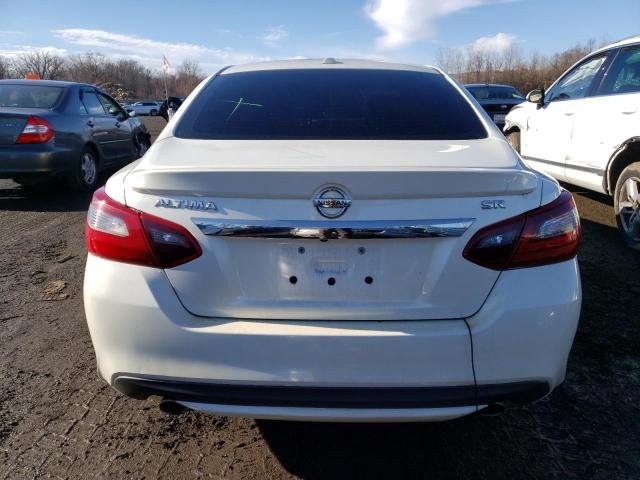 2018 II NISSAN ALTIMA SR