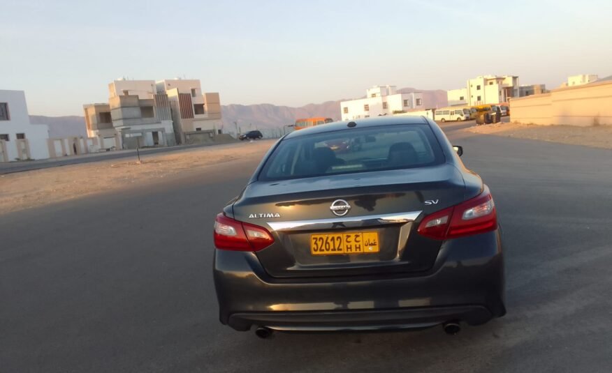 2018 Nissan Altima SV