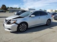 2017 Nissan Altima SV
