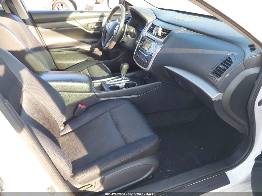 2017 Nissan Altima SR