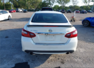 2017 Nissan Altima SR