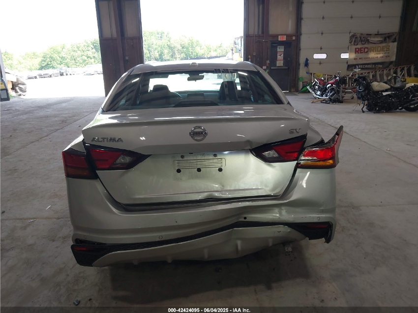 2022 Nissan Altima SV