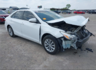 2017 Toyota Camry LE