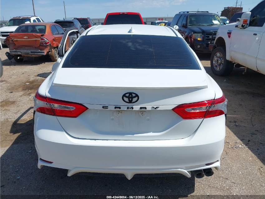 2020 Toyota Camry SE