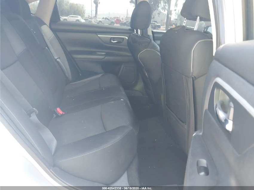 2017 Nissan Altima SR