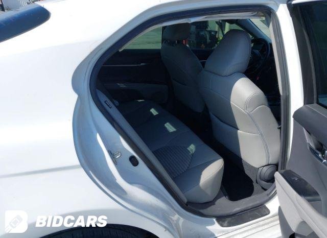 2018 Toyota Camry SE