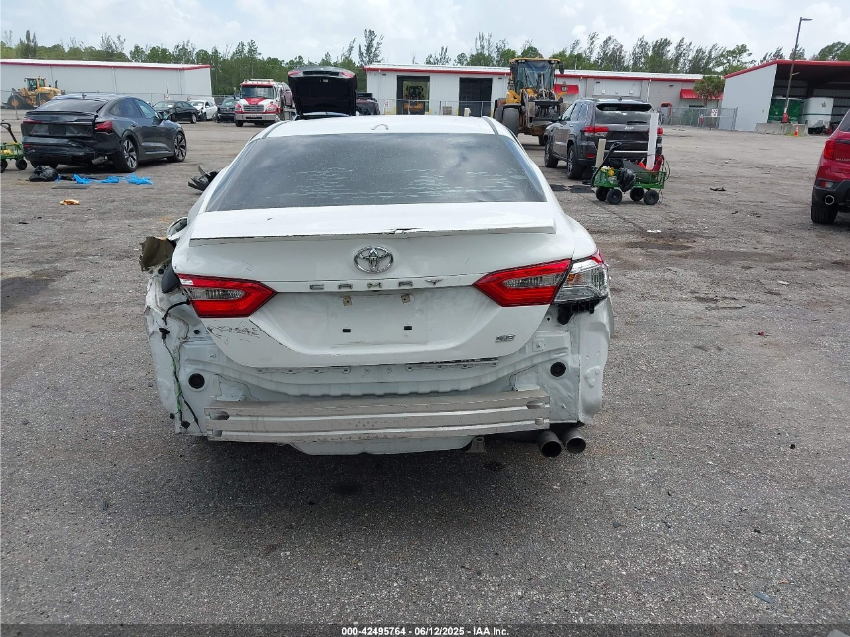 2018 Toyota Camry SE