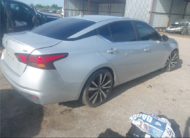 2020 Nissan Altima SR