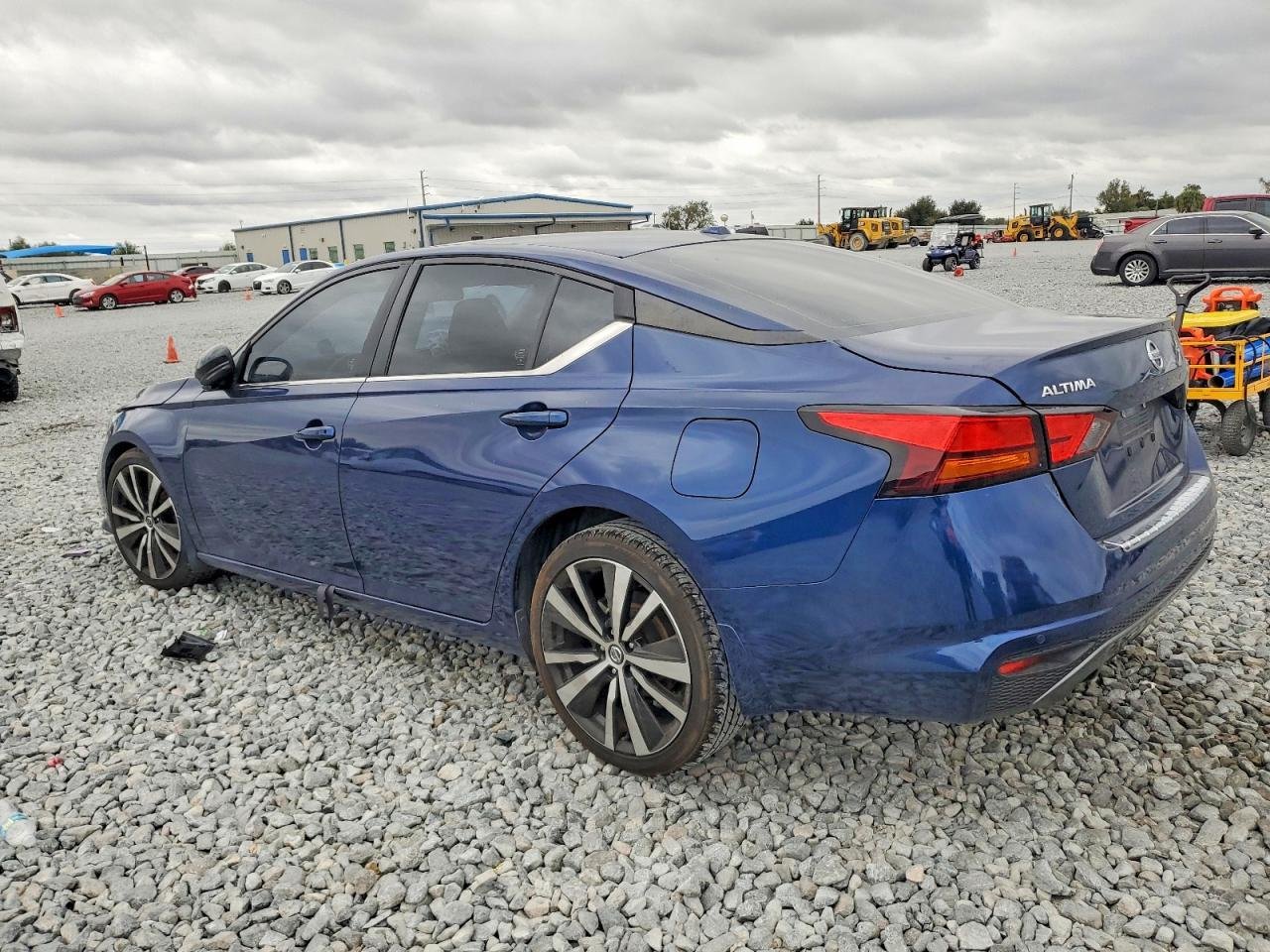 2021 Nissan Altima SR