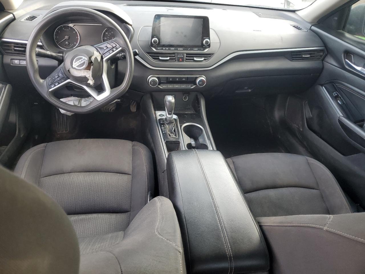 2021 Nissan Altima SV