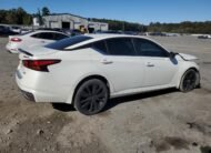 2022 Nissan Altima SR