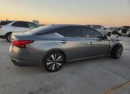 2022 Nissan Altima SV