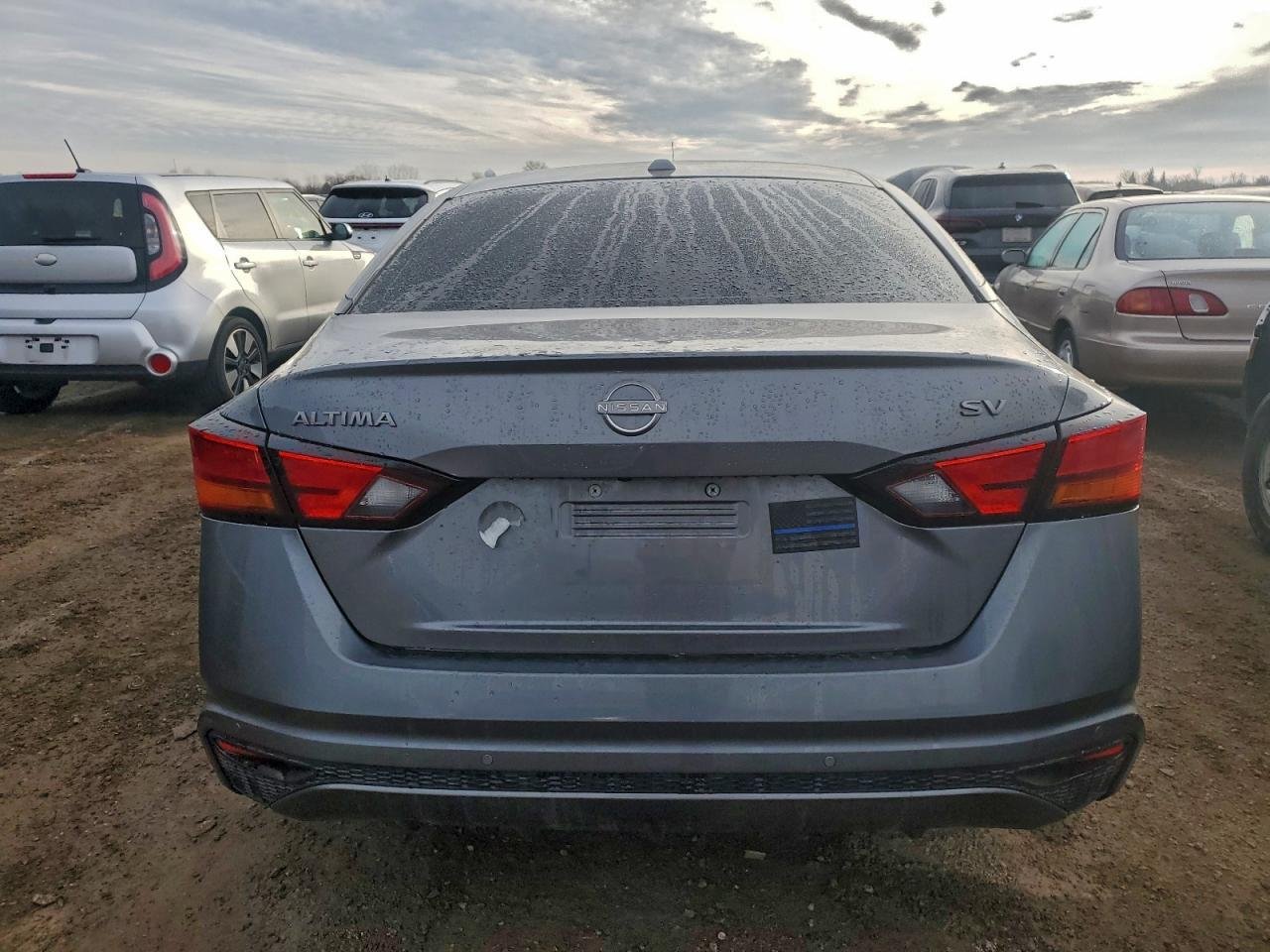 2023 Nissan Altima SV