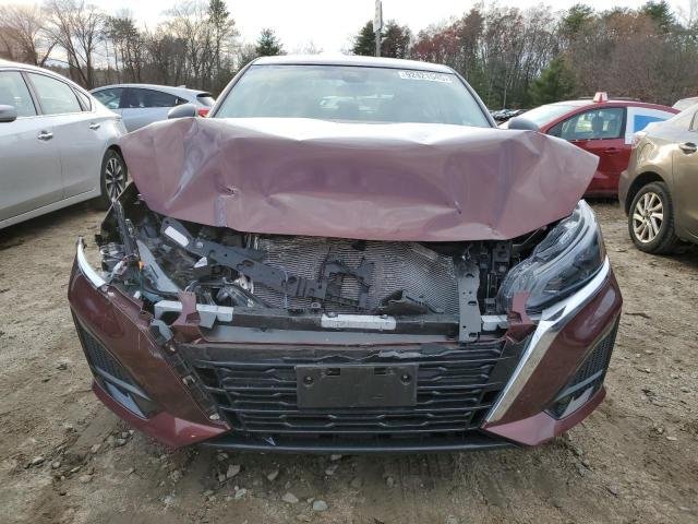 2025 Nissan Altima SR